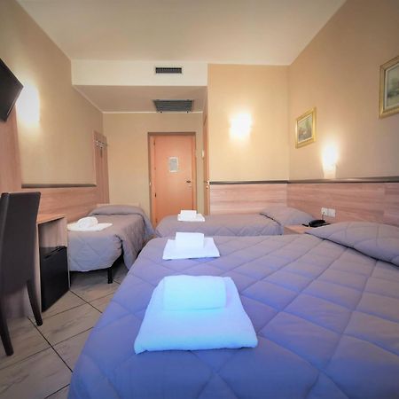 Hotel Brianza Milán Exteriér fotografie