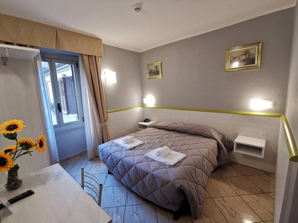 Hotel Brianza Milán Exteriér fotografie